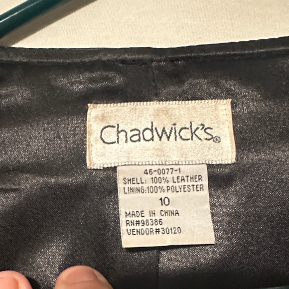 Chadwicks Women’s Black Leather Jacket - Picture 2 of 7